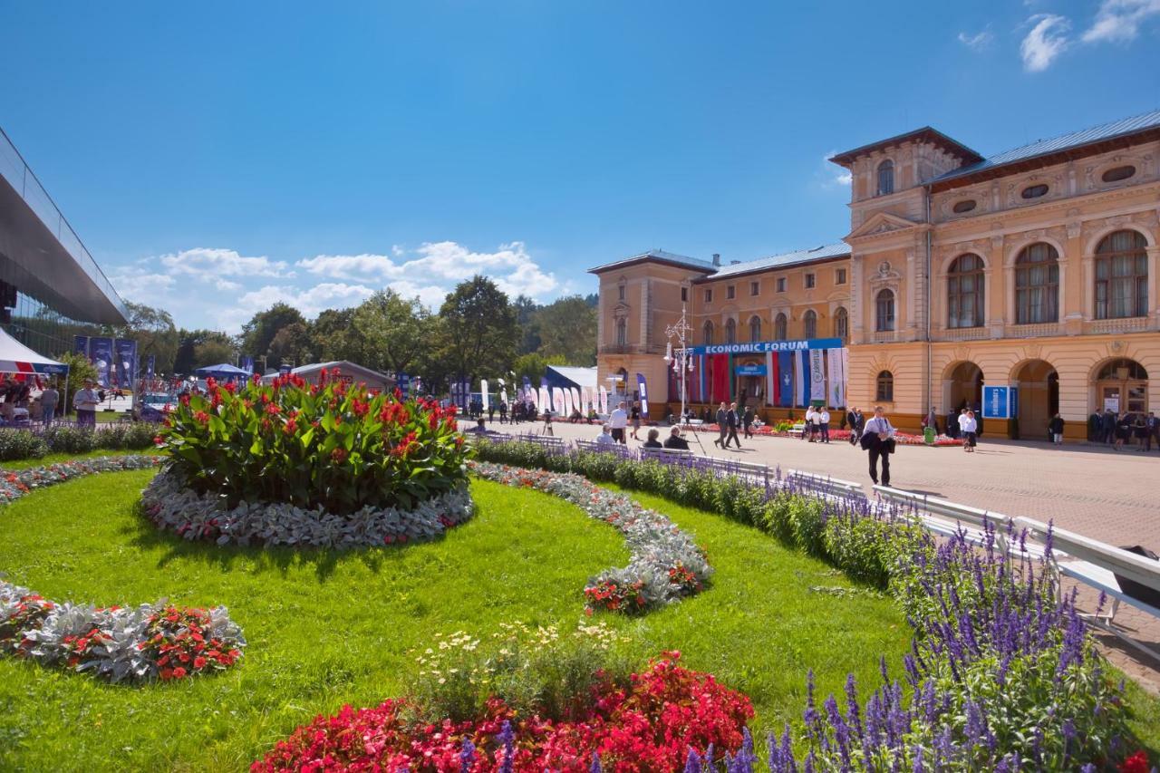 Apartament City Center Business Class Krynica-Zdrój Kültér fotó