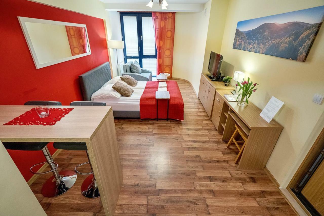 Apartament City Center Business Class Krynica-Zdrój Kültér fotó