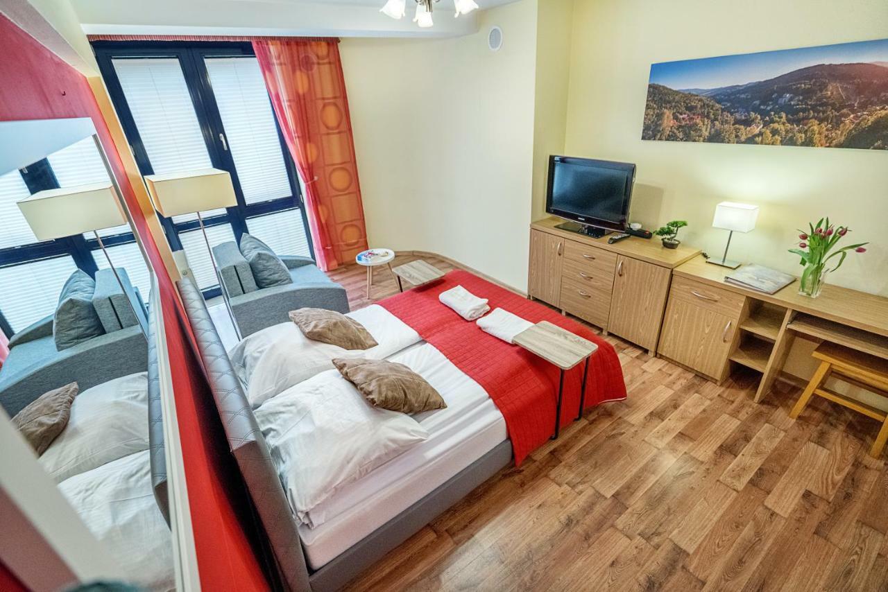 Apartament City Center Business Class Krynica-Zdrój Kültér fotó